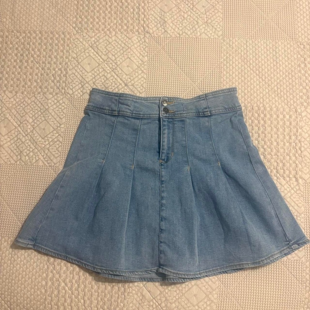 Y2K Light blue denim pleated mini skirt